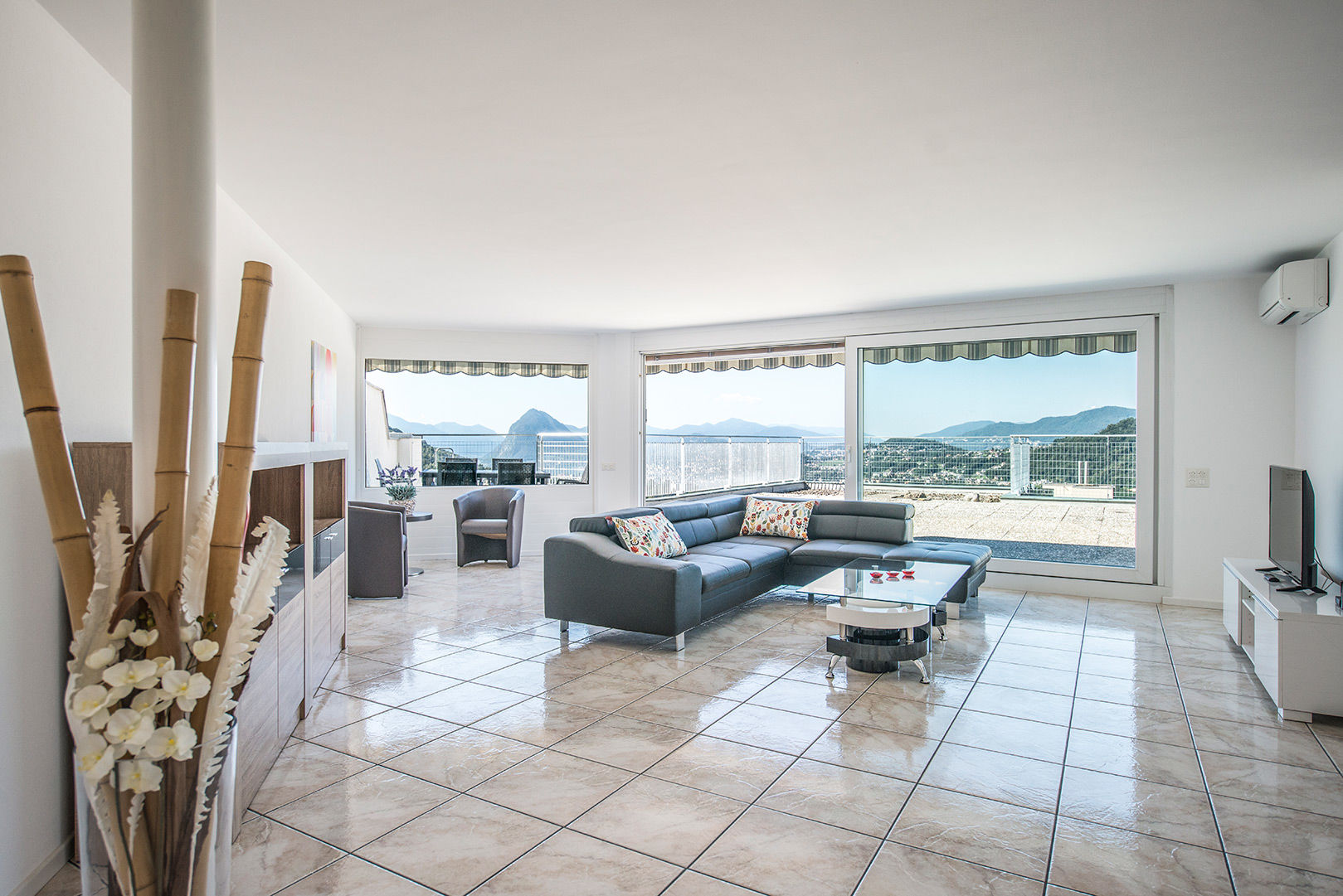 Centro Cadro Panoramica Aparthotel Lugano Bilik gambar