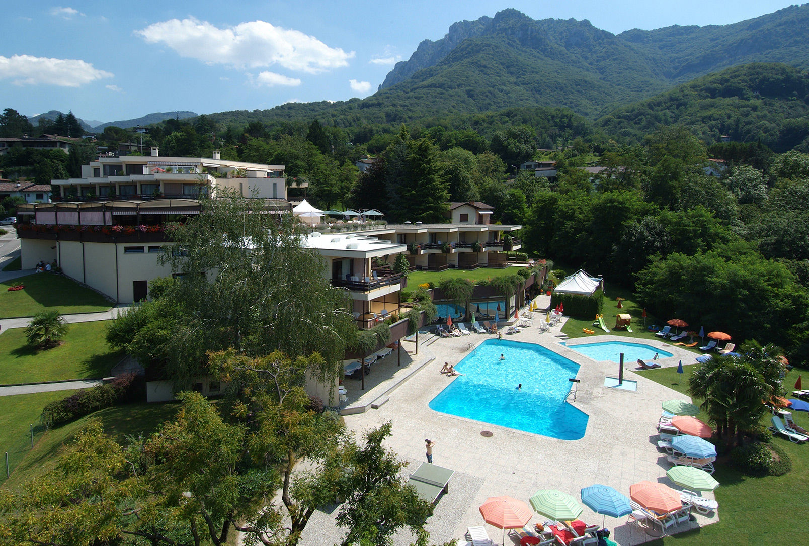 Centro Cadro Panoramica Aparthotel Lugano Luaran gambar